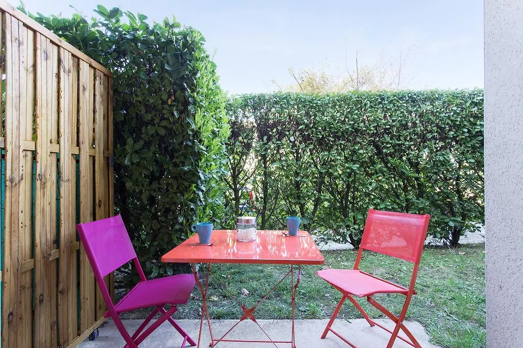 Appartement Hôtel Studio Brassens Blagnac-Escale A Toulouse
